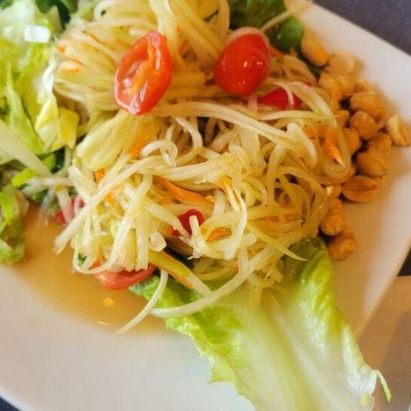 PAPAYA SALAD